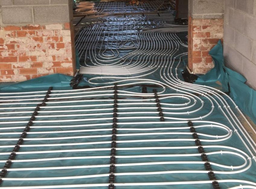 Underfloor heating pipe laid
